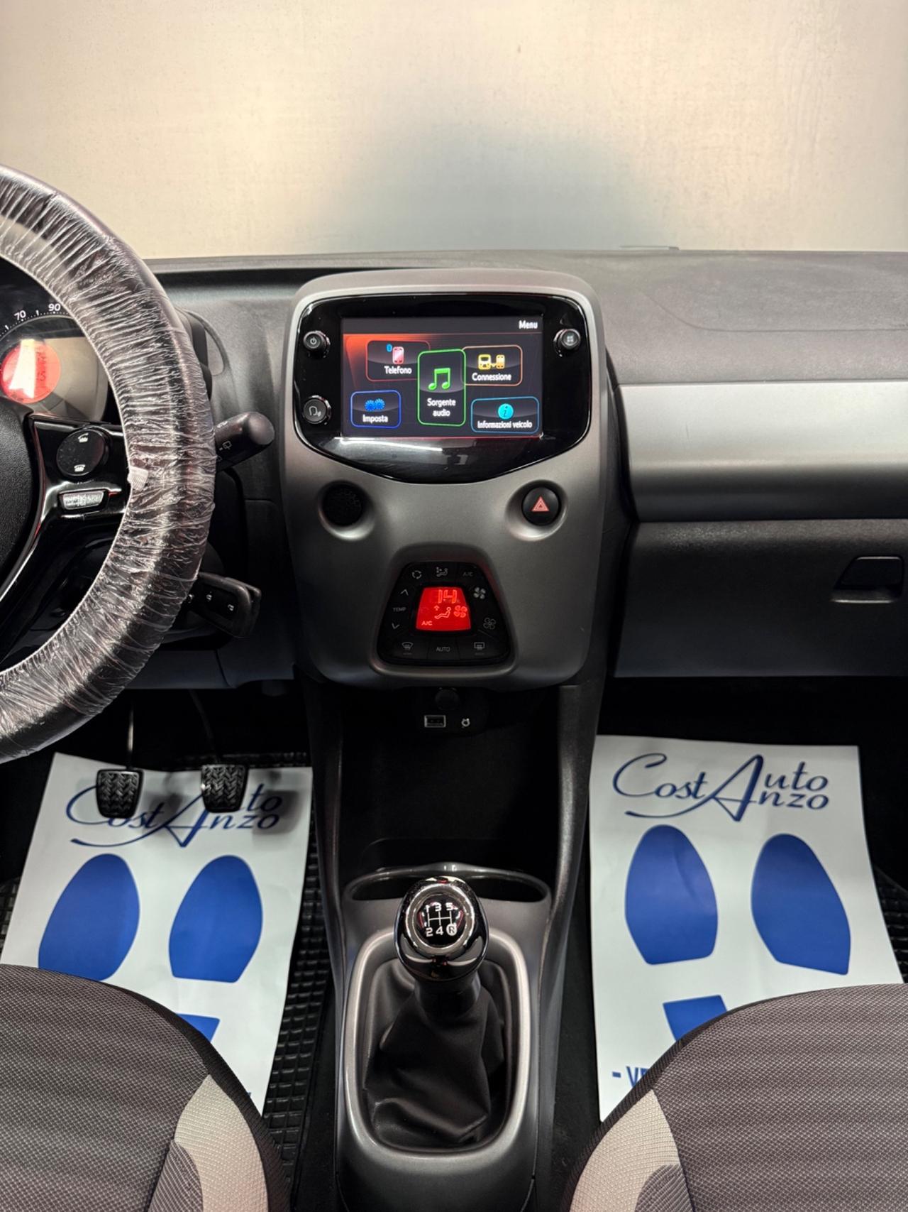 Toyota Aygo 1.0 VVT-i X-Cite 2018 Full