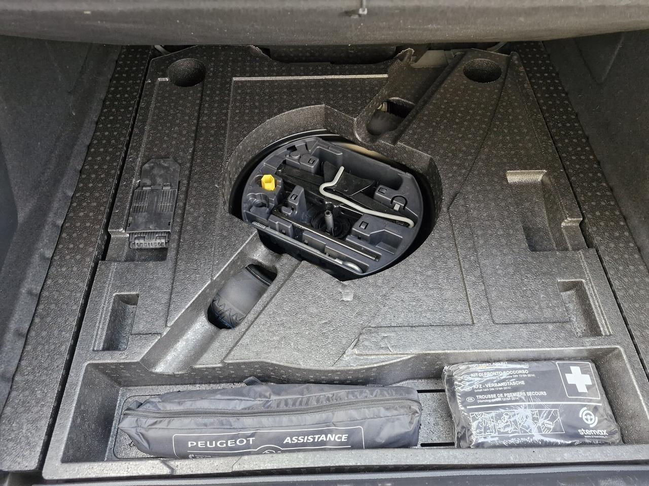 PEUGEOT 308 BLUEhdi 130cv S&S Allure Pack 2019