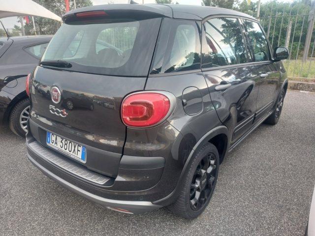 FIAT 500L 1.3 Multijet 95 CV CrossMisto pelle Navi Cerchi 17