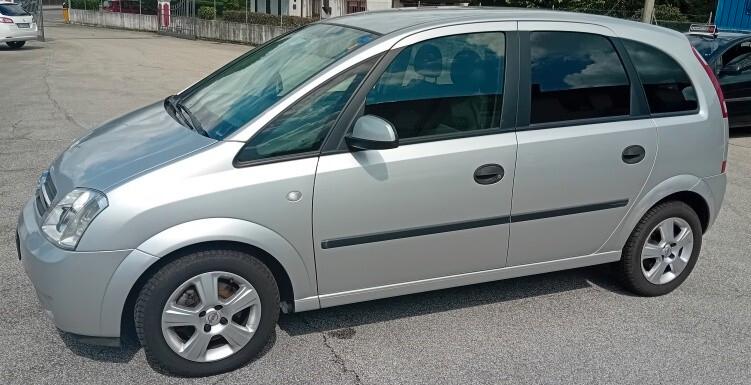 Opel Meriva 1.6 16V Cosmo