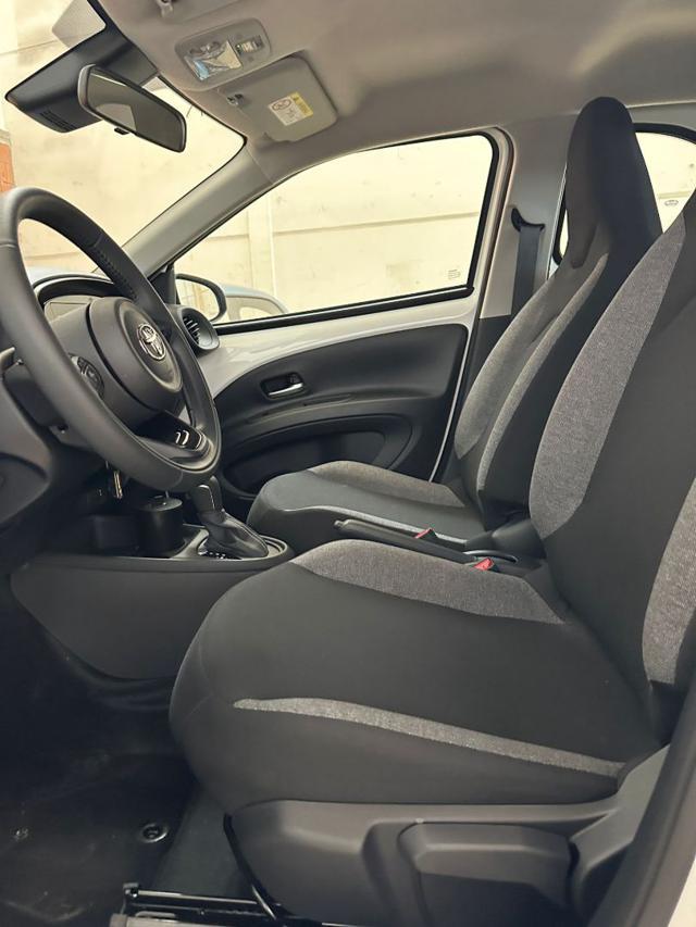 TOYOTA Aygo X 1.0 VVT-i 72 CV 5 porte Active S-CVT