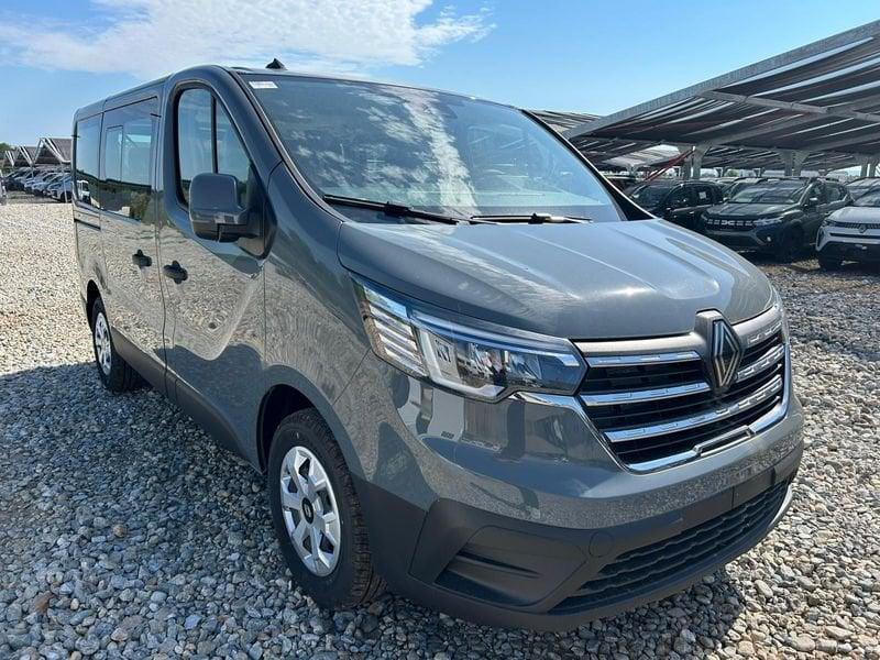 Renault Trafic passenger 2.0 Blue dci 150cv L1H1 Authentic