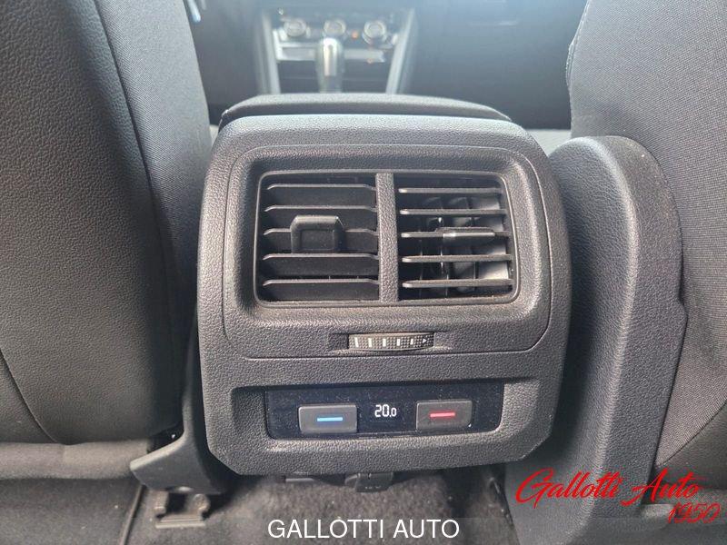 Volkswagen Touran 1.5 TSI ACT DSG BlueMotion Technology