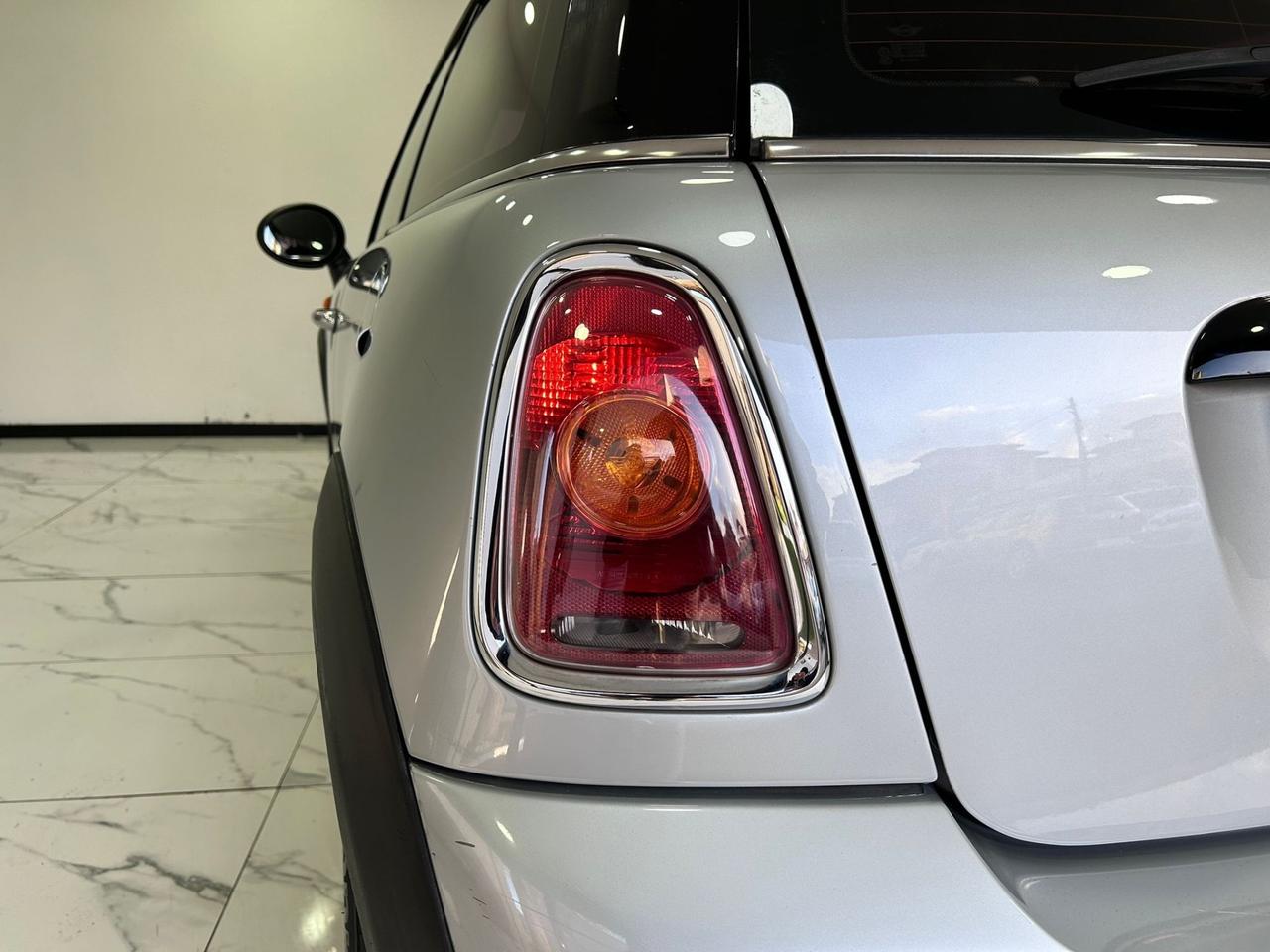 Mini 1.6 16V Cooper D 90 CV-GARANTITA-2010