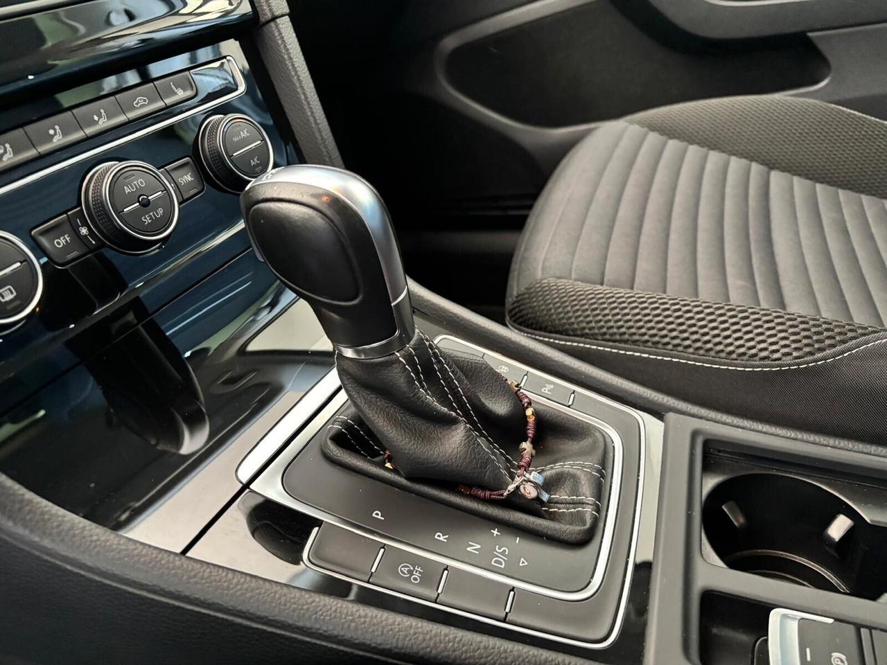 Volkswagen Golf 1.6 TDI DSG 5p. Comfortline BlueMotion Technology