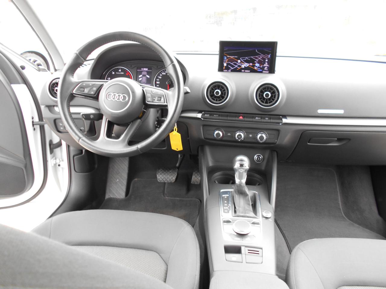 Audi A3 1.6 TDI 116 CV S tronic Sport