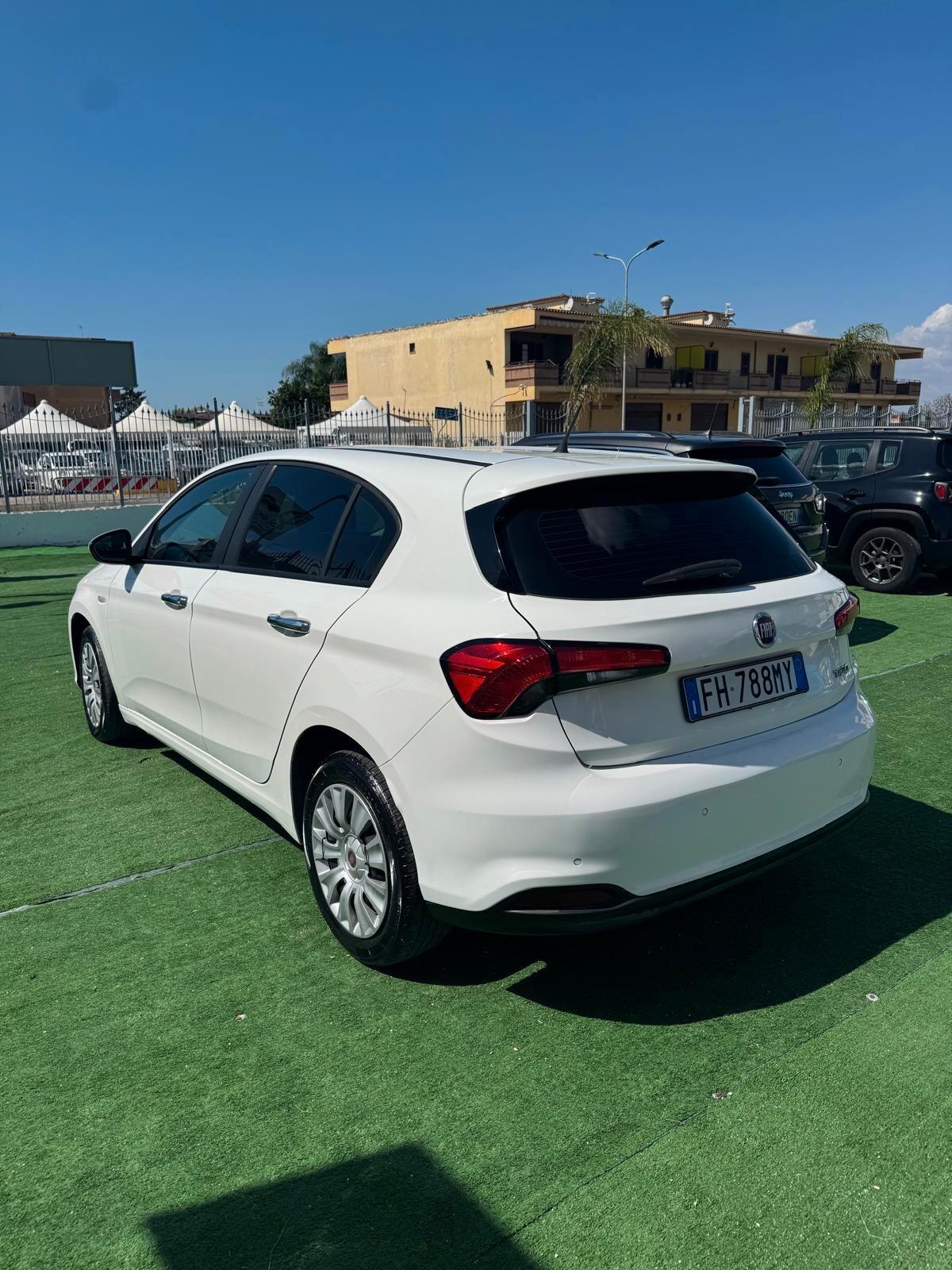 Fiat Tipo 1.6 Mjt 4 porte Opening Edition
