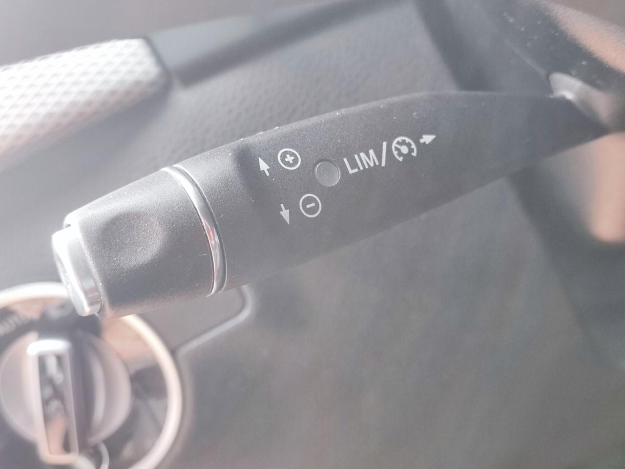 Mercedes-benz B 180 d Premium