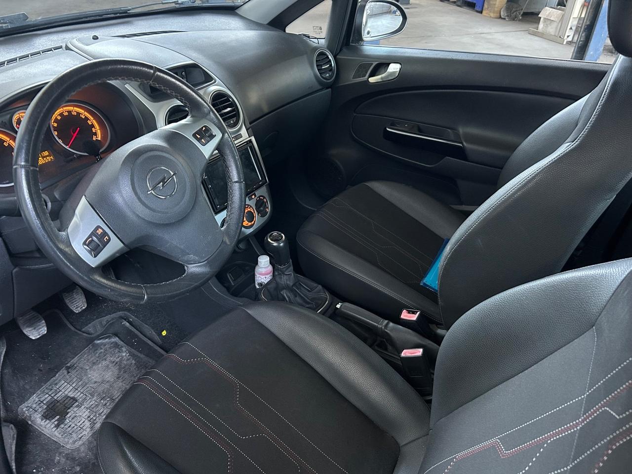 Opel Corsa 1.2 85CV 5 porte GPL-TECH One