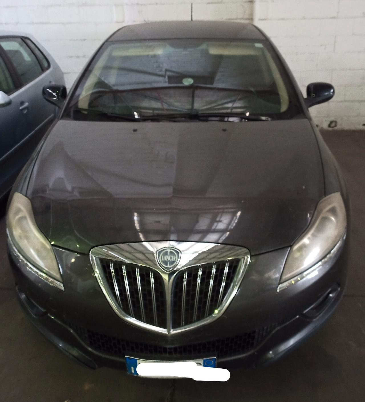 Lancia Delta 1.6 MJT DPF Platino
