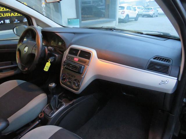 FIAT Grande Punto 1.3 MJT 75 CV 5 porte