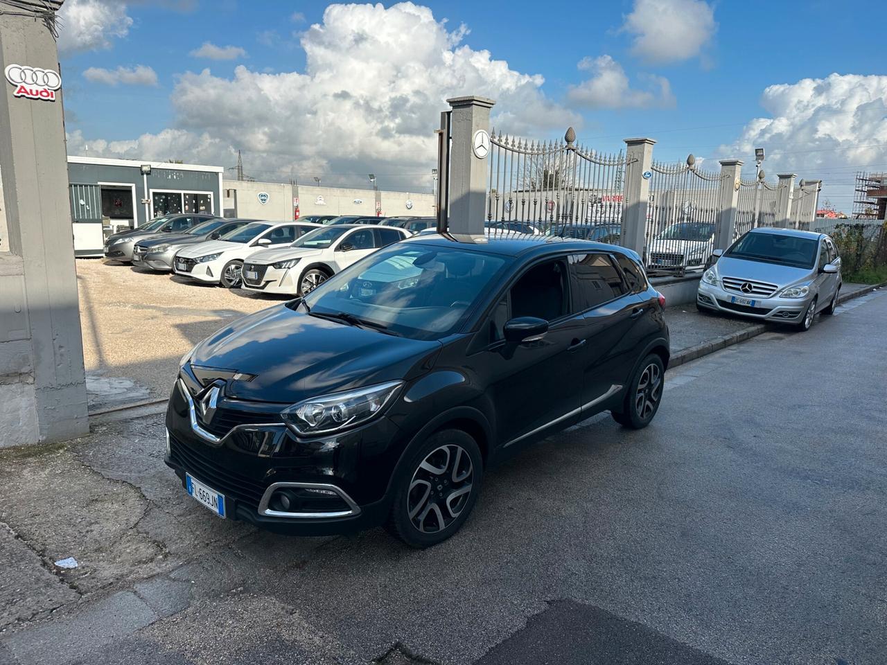 Renault Captur 1.5 Dci 90 CV Energy R-Link Km 145.000