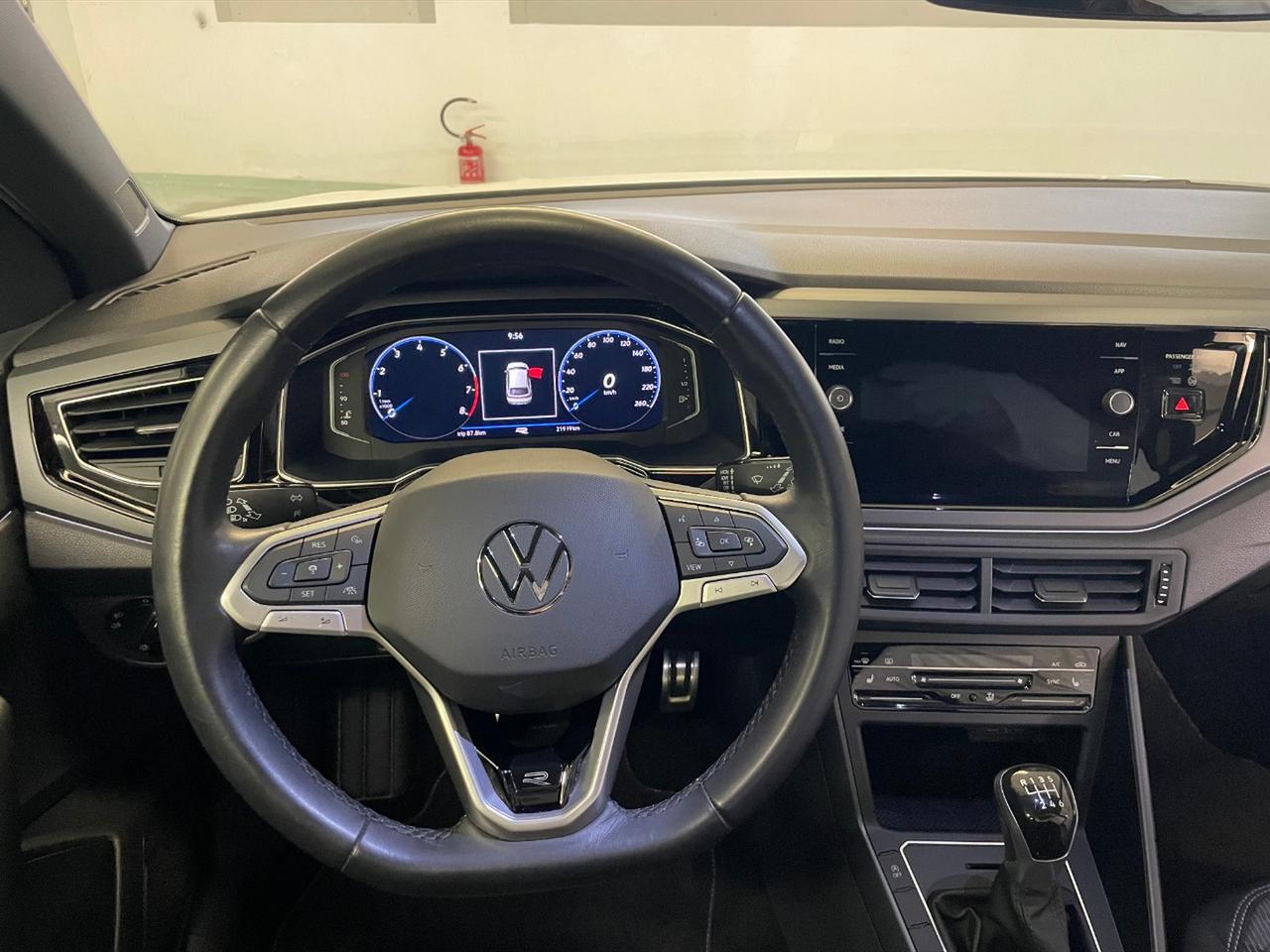 Volkswagen Taigo 1.0 tsi r-line 110cv