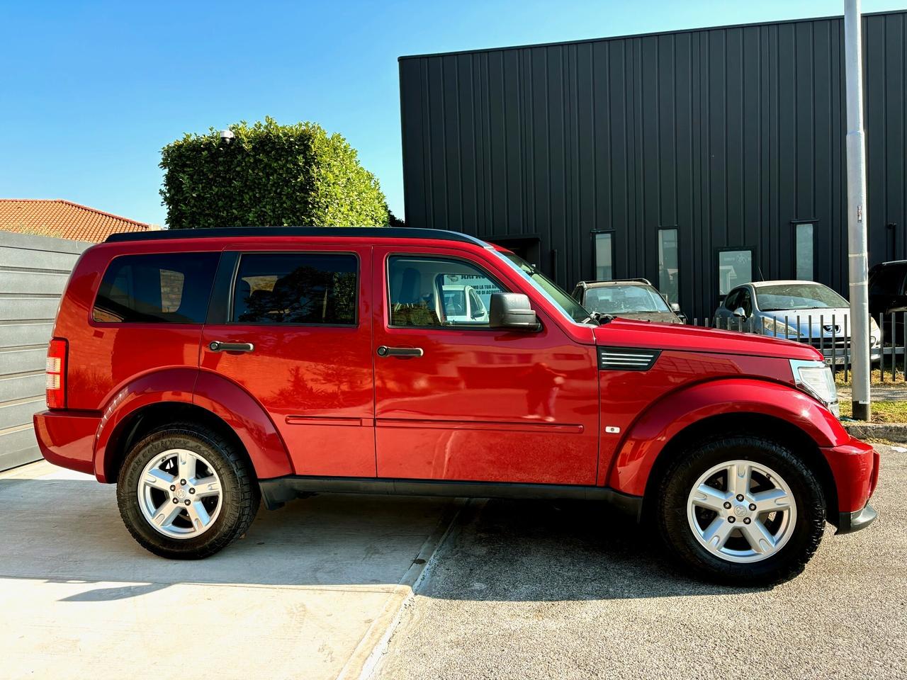 DODGE NITRO 2.8D aut- 4x4 inserib-Pelle-177000km-2009