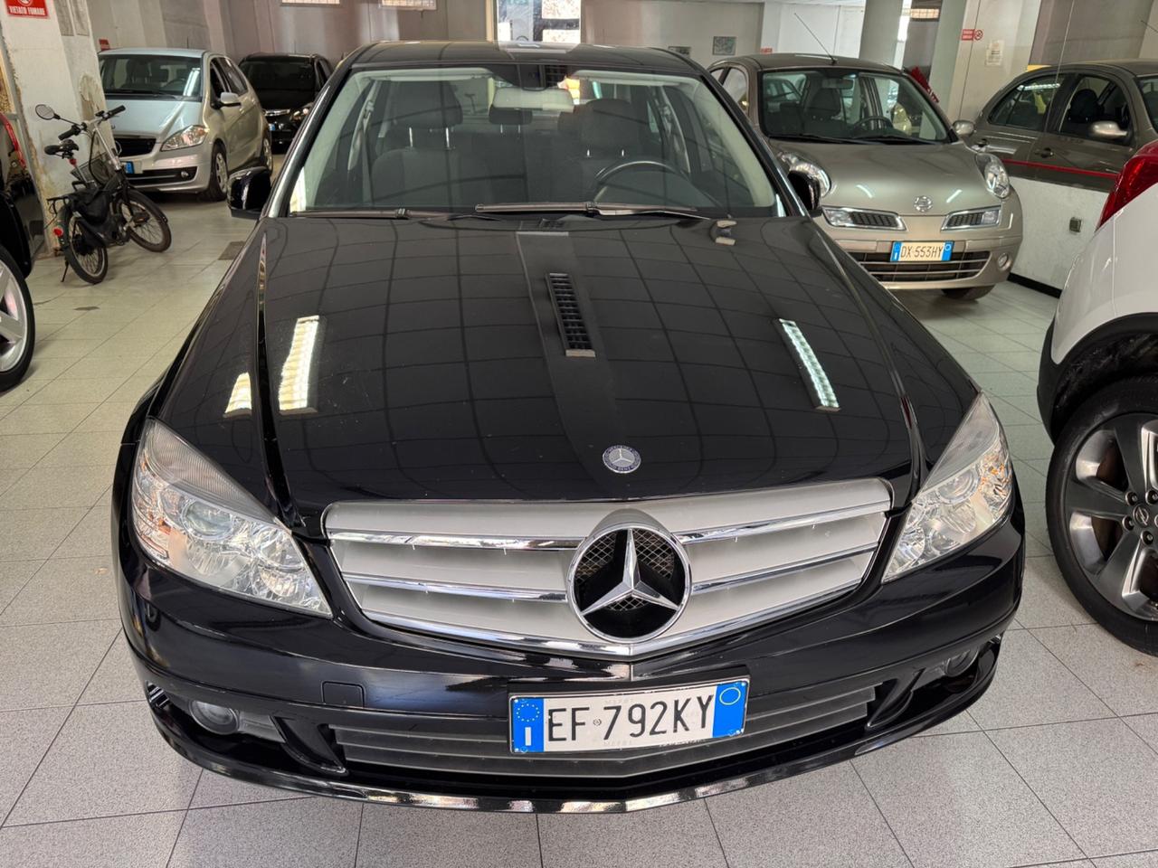 Mercedes-benz C 220 CDI BlueEFFICIENCY Executive