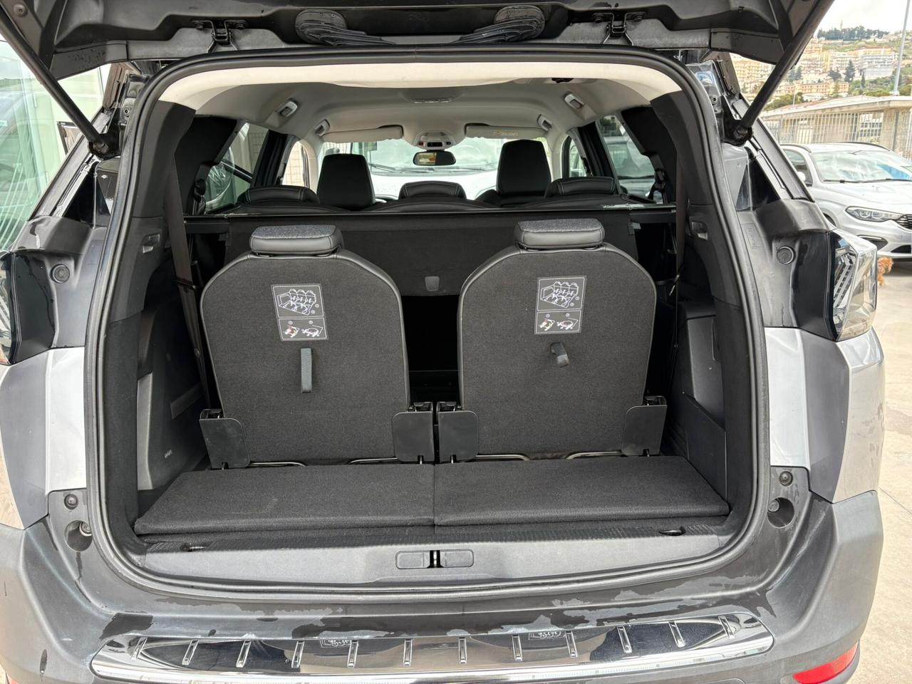 Peugeot 5008 BlueHDi 130 S&S EAT8 Allure Pack