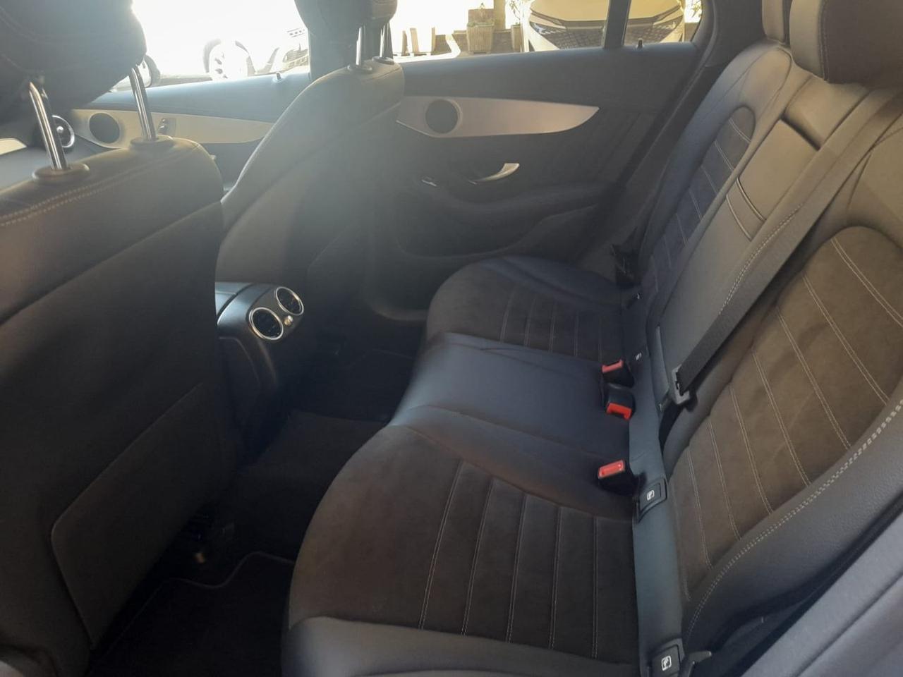 Mercedes-Benz GLC 220 Premium Plus #11059