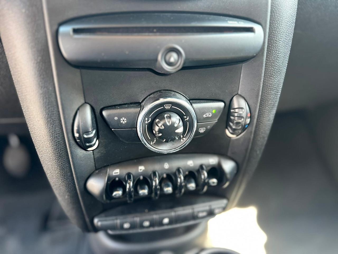 Mini Cooper Countryman 1.6 NEOPATENTATI