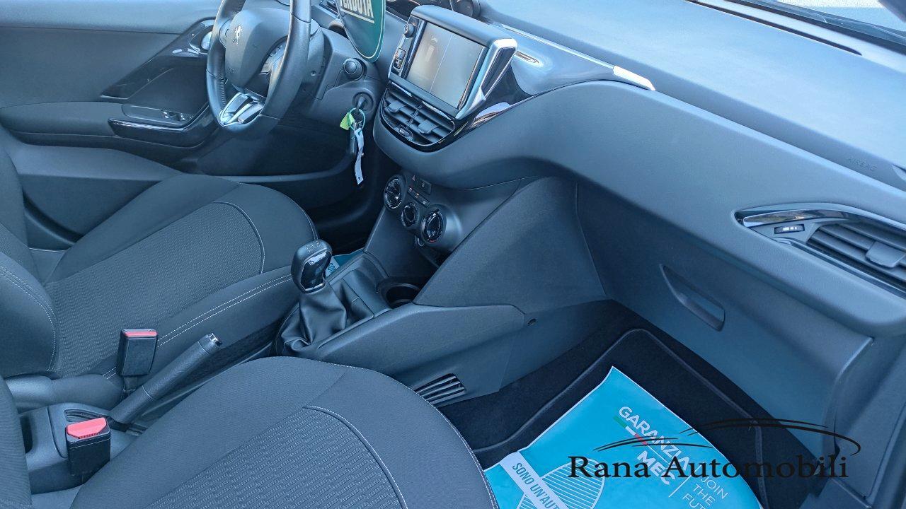 Peugeot 208 5p. 1.2 Active