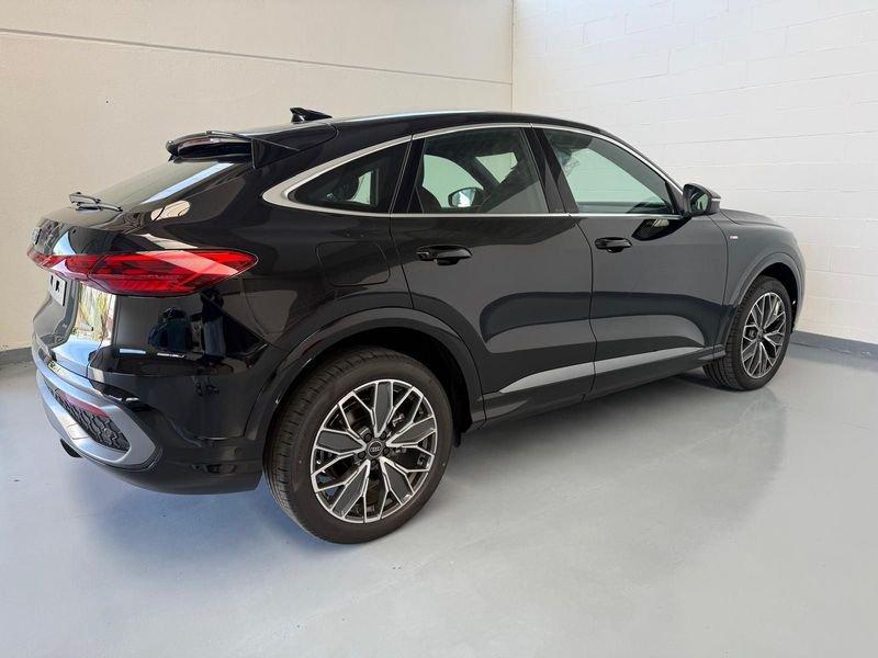 Audi Q5 Q5 SPB TDI 150 kW mHEV+ S tronic quattro S line ( € 22.000 DI SCONTO!!!!)