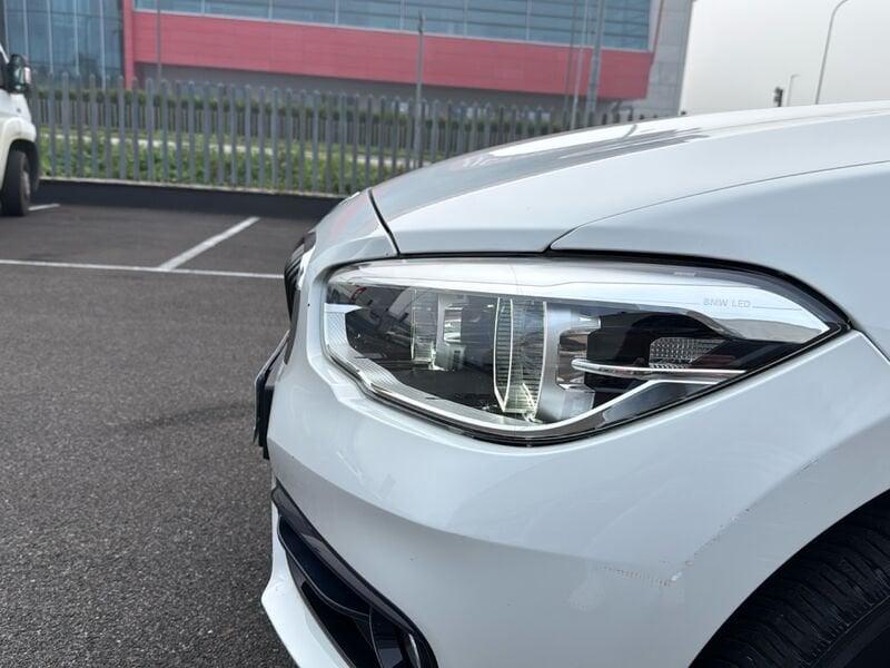 BMW Serie 1 116d 5p. Efficient Dynamics Sport