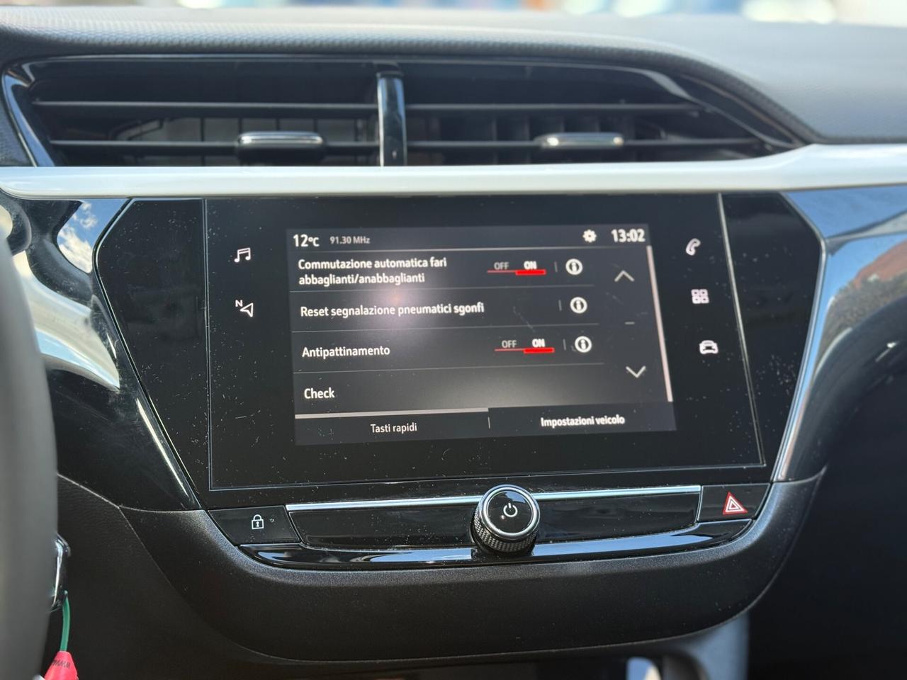 Opel Corsa 1.2 Design & Tech GARANTITA