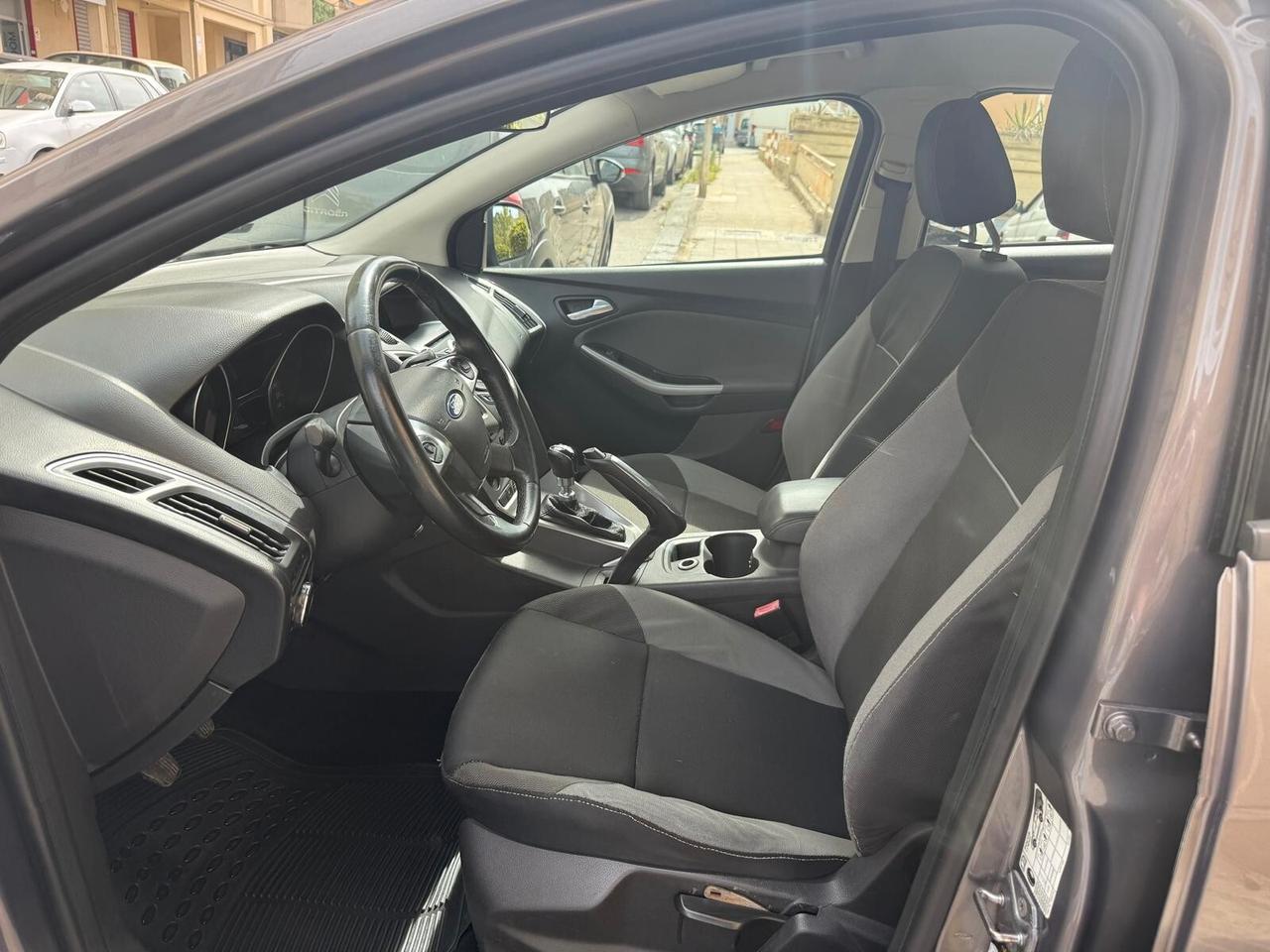 Ford Focus 1.6 TDCi 115 CV