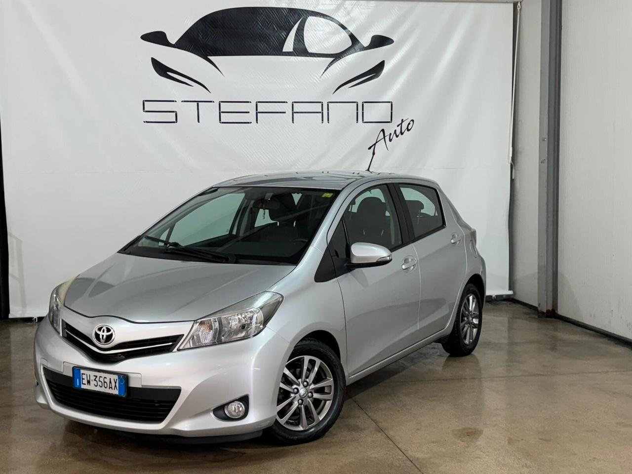 Toyota Yaris 1.4 D-4D 5 porte Lounge