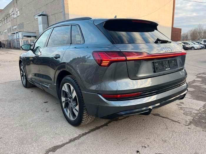 Audi e-tron SPB 55 quattro S line edition