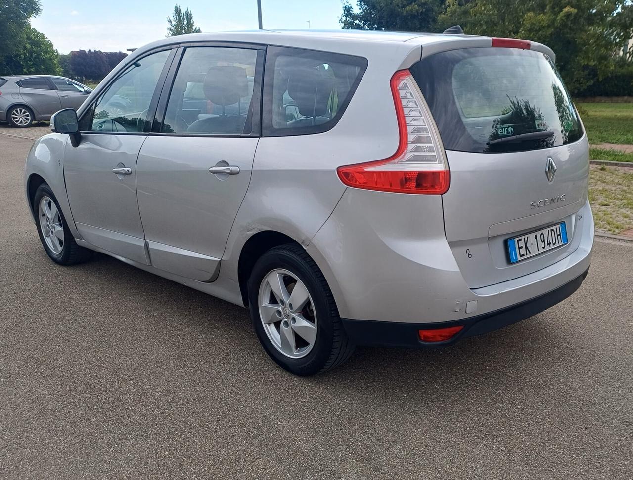 Renault Scenic Scénic X-Mod 1.5 dCi 110CV Luxe