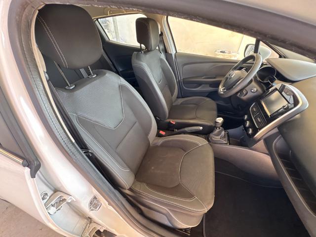 RENAULT Clio 1.2 75CV 5 porte Intens OK NEOP GPL FINO 02/2029