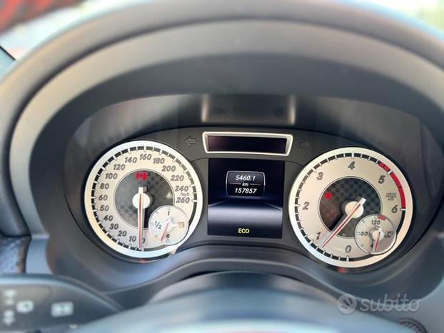 MERCEDES-BENZ A 200 CDI Premium AMG PARI AL NUOV