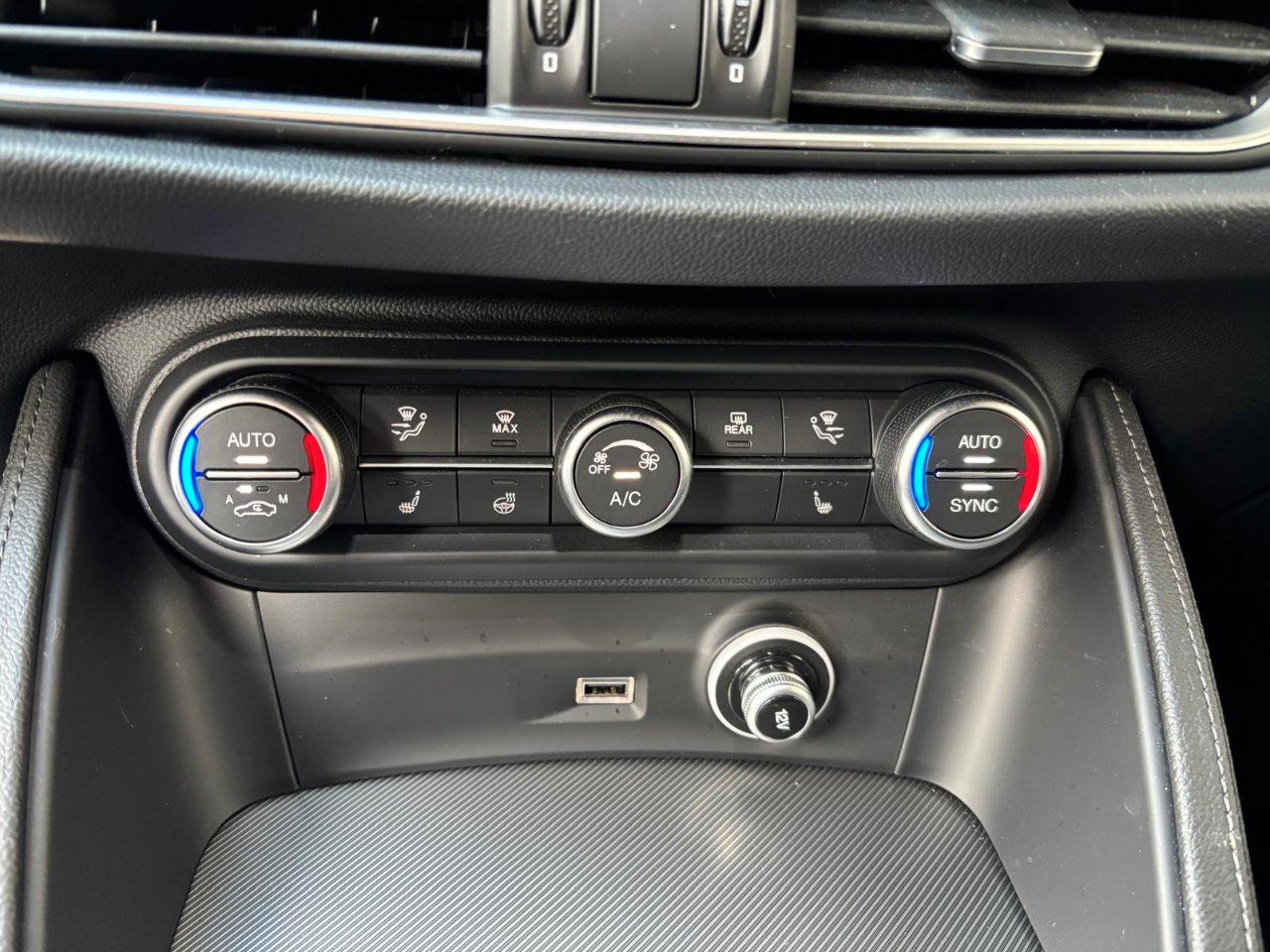 Alfa Romeo Stelvio Competizione