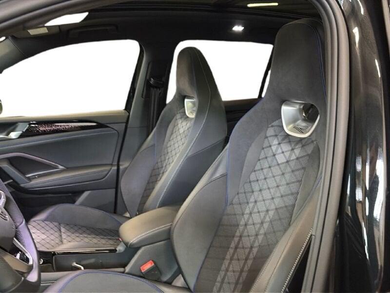 Volkswagen Tiguan 1.5 TSI eHybrid 150KW R-Line Plus DSG