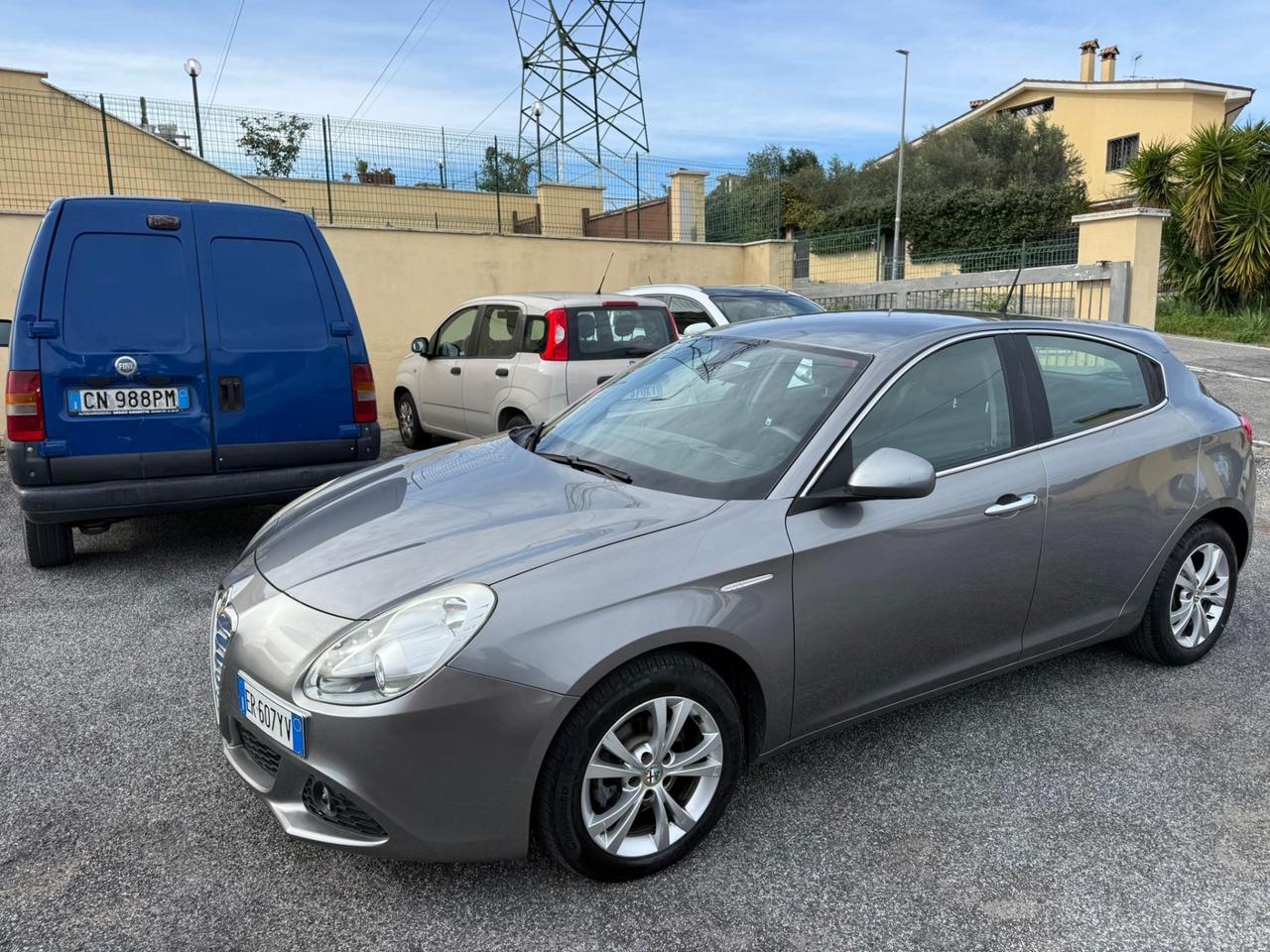 Alfa Romeo Giulietta 1.6 JTDm-2 105 CV Distinctive