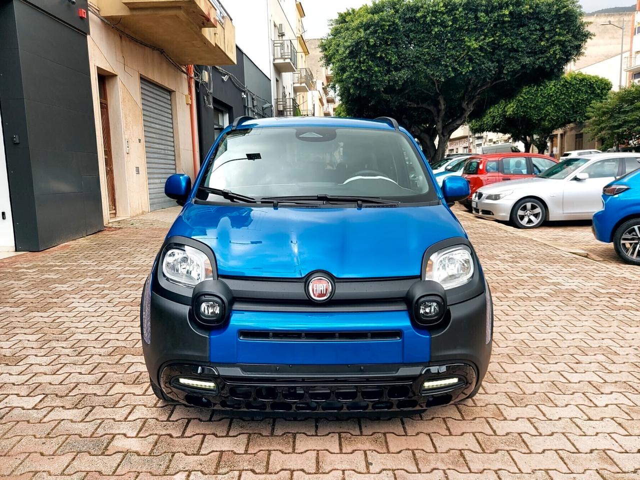 Fiat Panda Cross "PANDINA" 1.0 Hybrid KM0