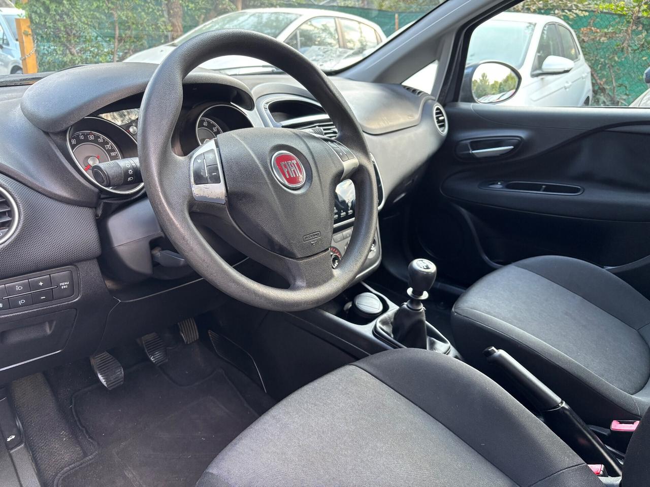 Fiat Punto 1.2 8V 5 porte Lounge OK Neopatentati