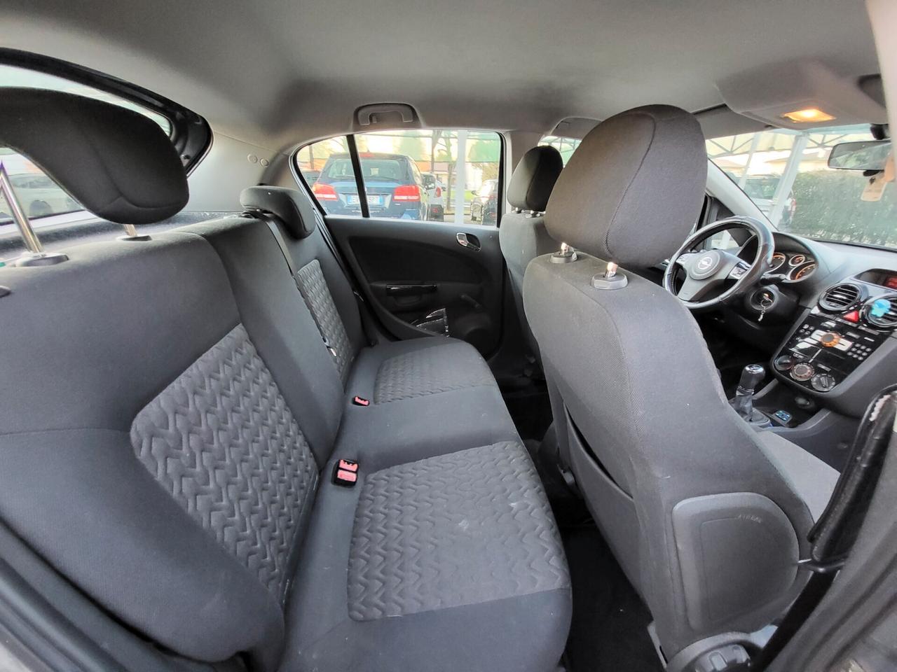 Opel Corsa 1.2 85CV 5 porte GPL-TECH Edition