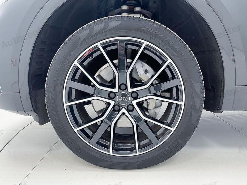 Audi Q5 Sportback 40 tdi Black Line quattro 204cv s-tronic