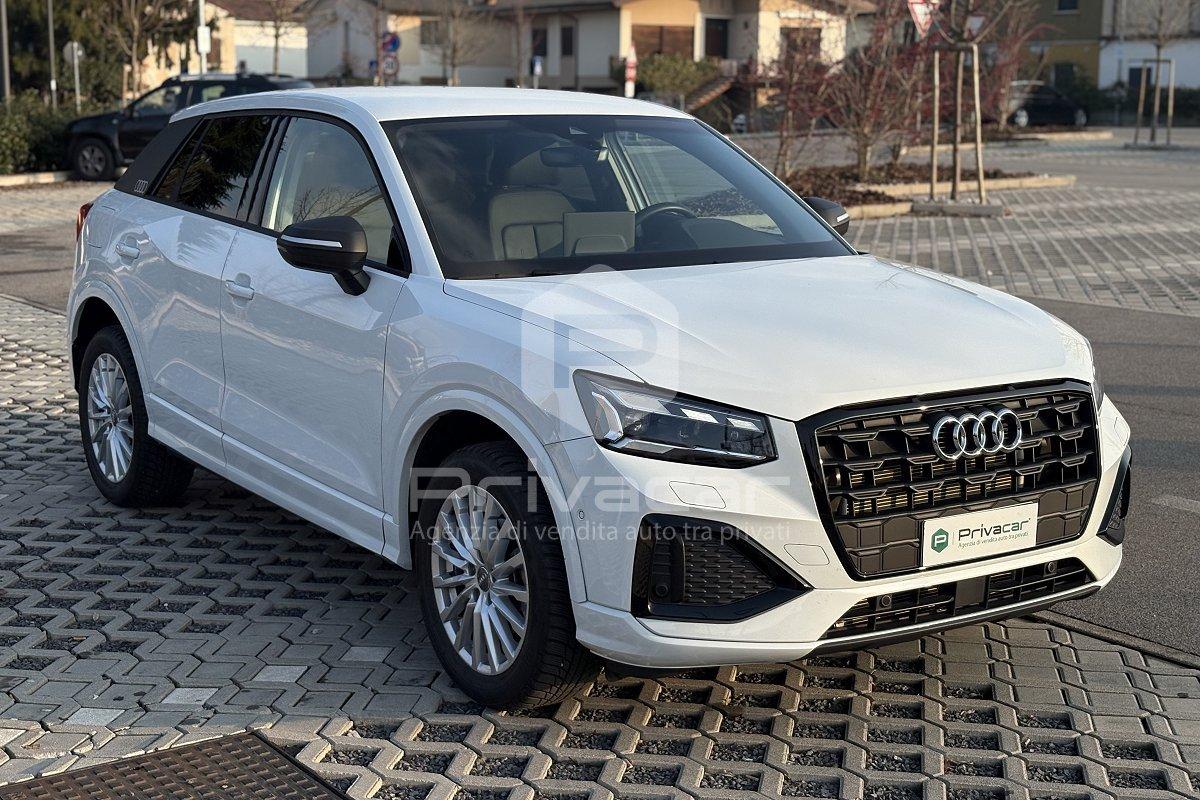 AUDI Q2 35 TFSI S tronic Business Advanced
