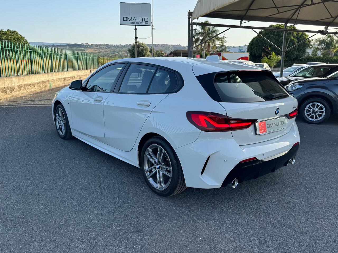 Bmw 118 118d 5p. Msport