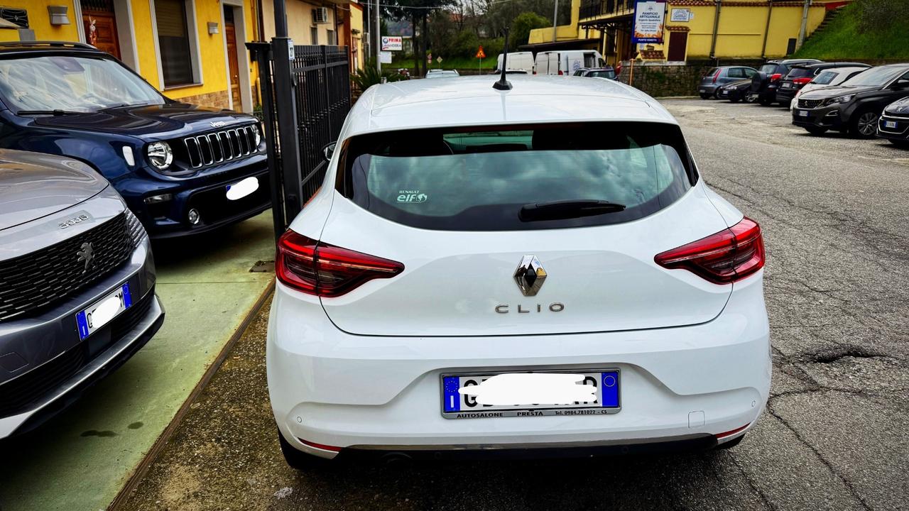 New Renault Clio 1.5 Dci Zen 5P - 10/2020