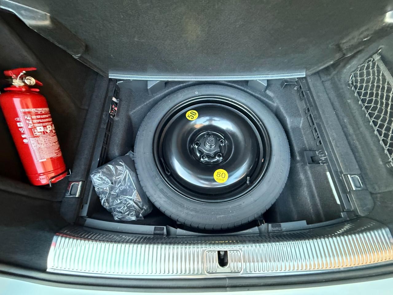 Audi A4 Avant/2.0 S TDI 150 CV/NAVI/LED/CERCHI 17"