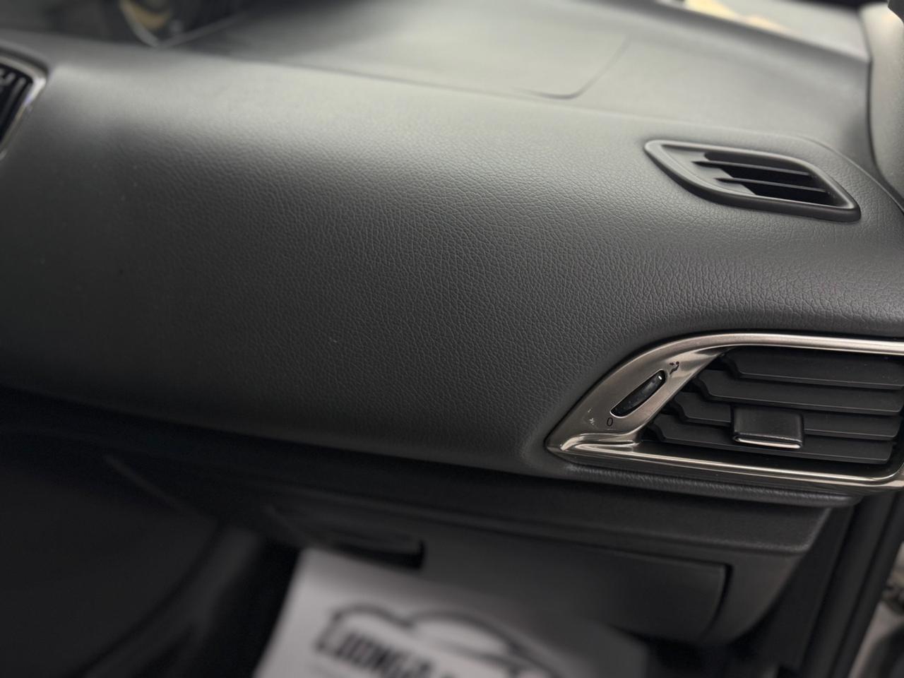 Lancia Ypsilon 1.2 69Cv Platinum Full Optional