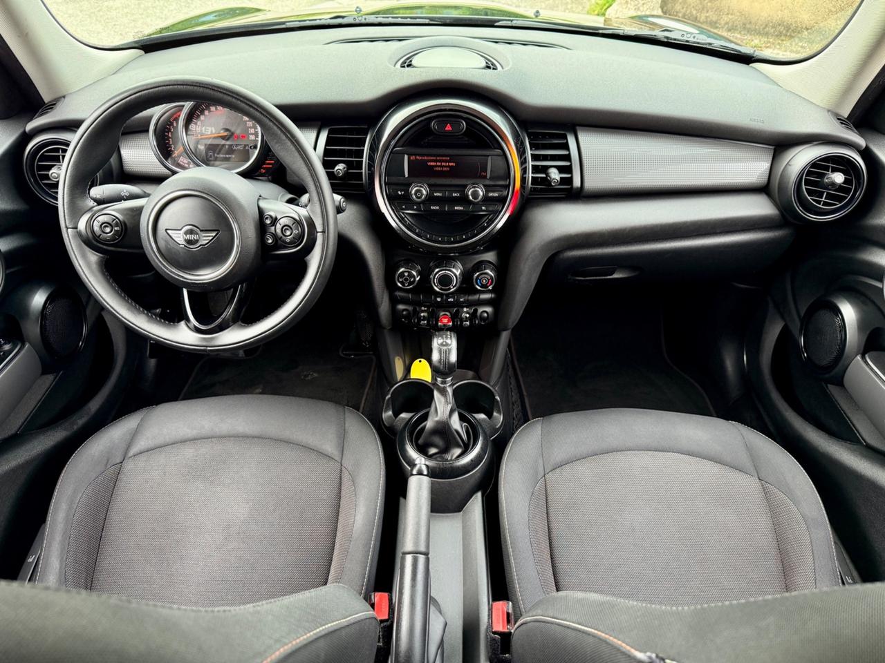 MINI COOPER 1.5BENZINA 136CV 5 porte 2015