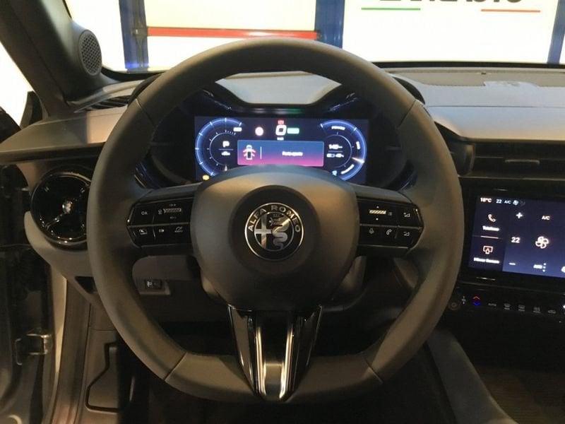 Alfa Romeo Junior BEV 156CV/115kW elettrica MY25