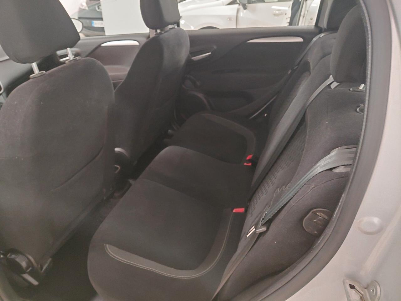 FIAT PUNTO ANNO 2015 BZ METANO ADATTA NEOPATENTATI KM 190 MILA