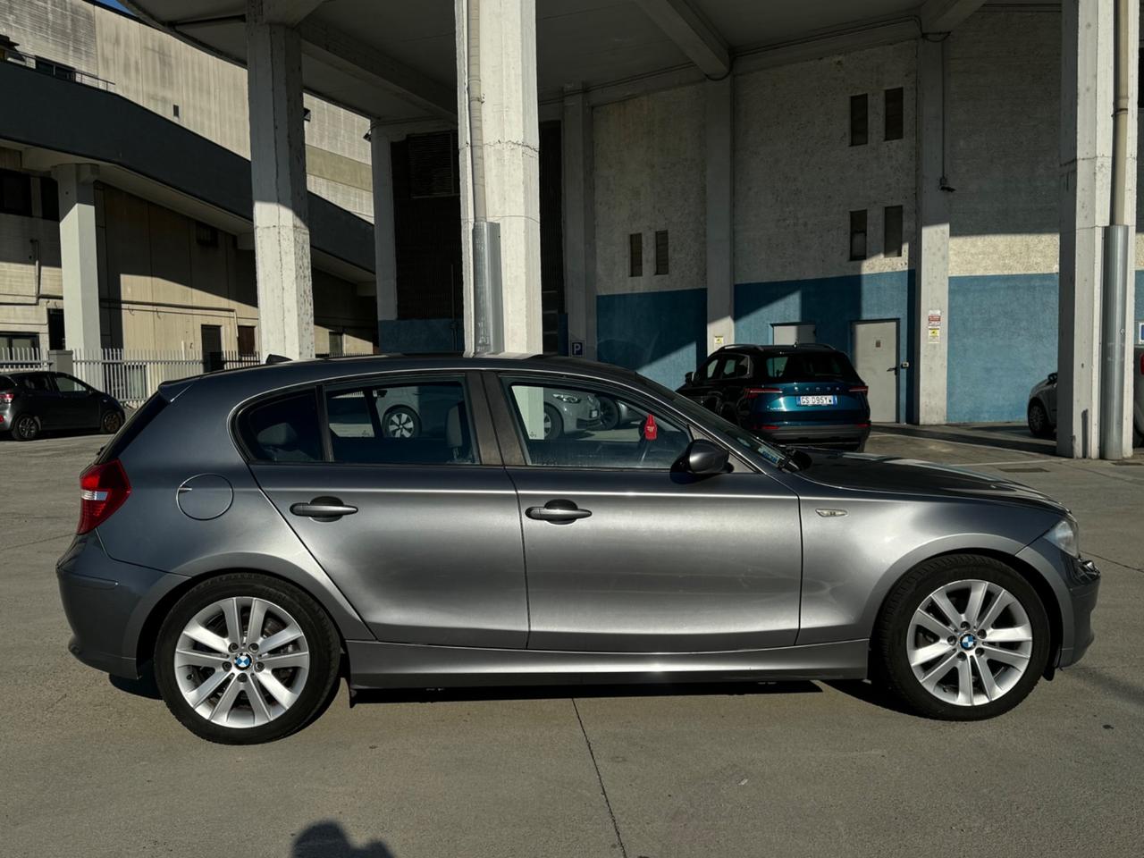 Bmw 118 118d cat 5P. Futura DPF 66.000km 2008