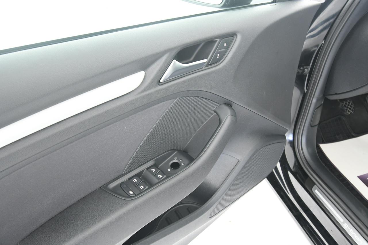 AUDI A3 Sportback 1.4 g-tron Attraction COMMERCIANTI+BLUETOOTH