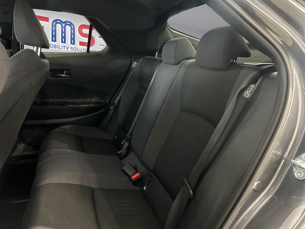 Toyota C-HR 2.0 phev Trend fwd e-cvt